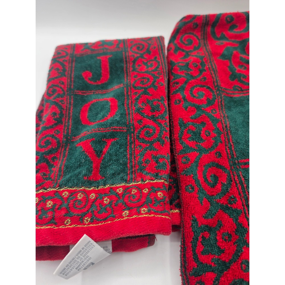 JCPenney Home Collection Christmas Joy Hand Towels Set of 2 Red Green Gold - Picture 3 of 9